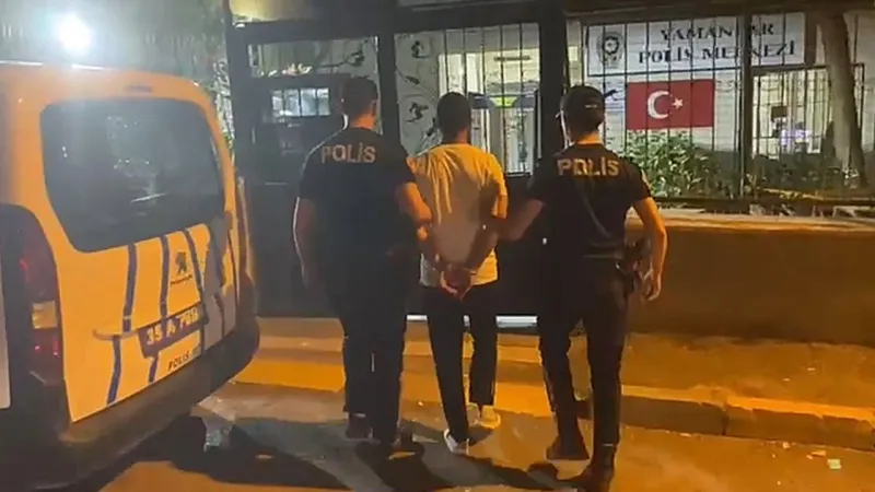 17 yıl hapis cezasıyla aranıyordu: Çocuk istismarcısı İzmir'de yakalandı