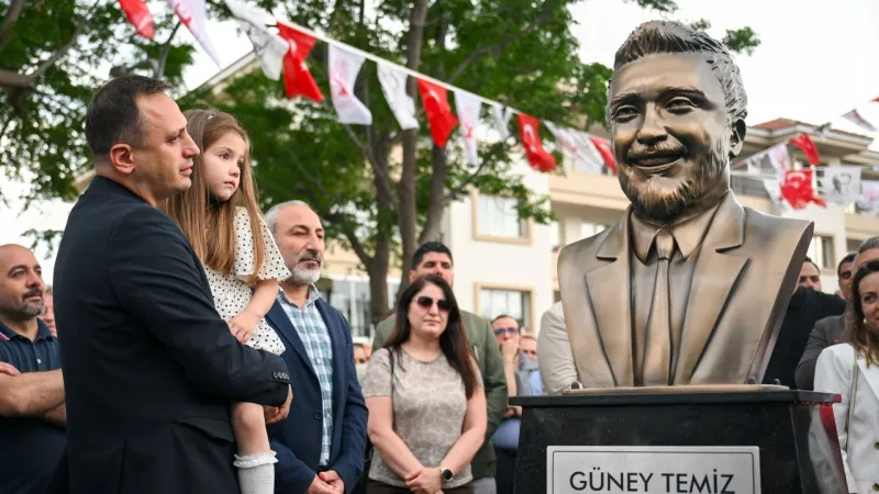 Adı Bornova'da yaşatılacak: Güney Temiz Parkı, hizmete açıldı
