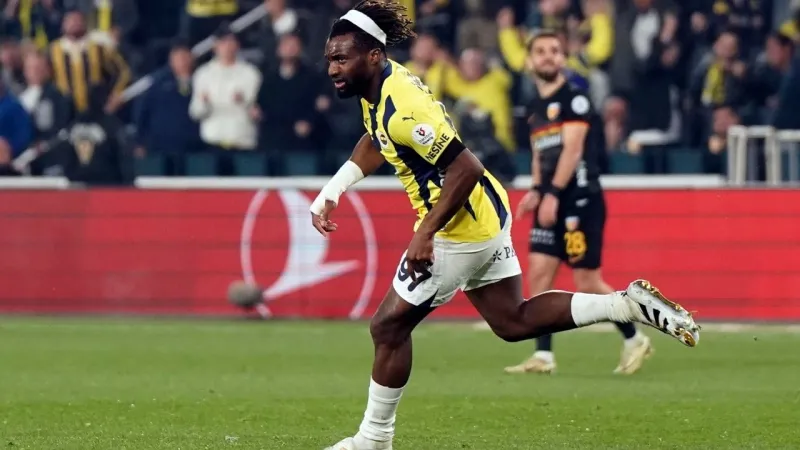 Allan Saint-Maximin Fenerbahçe’ye veda etti
