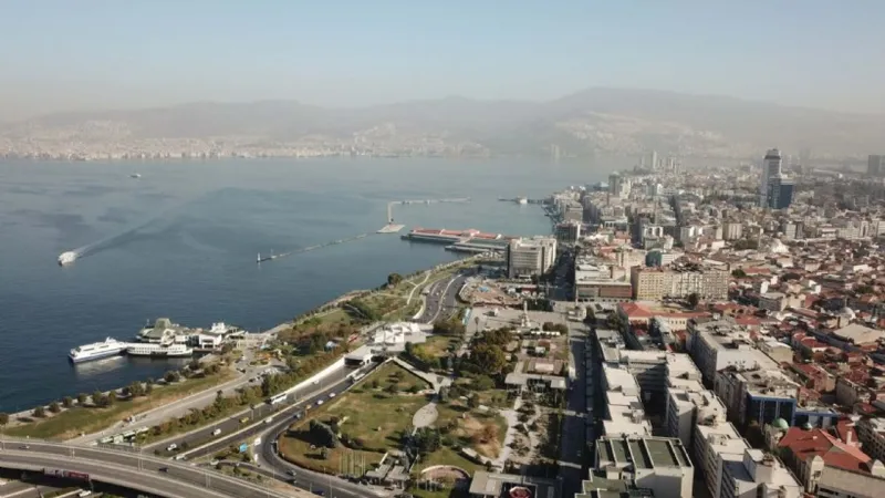 Aralarında Bayraklı, Çeşme, Menderes, Urla ve Seferihisar da var: TOKİ’den İzmir’de satış kararı!