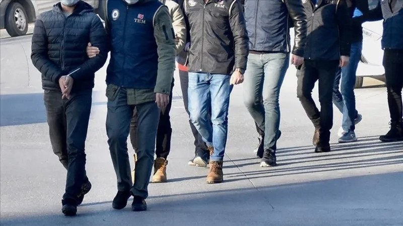 FETÖ'ye Şok Operasyon! İzmir Dahil 29 İlde Nefes Kesen Baskın