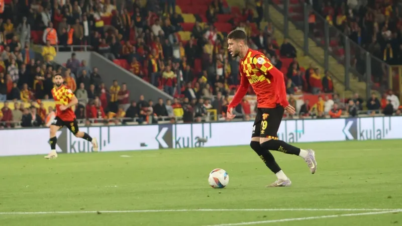 Romulo Süper Lig'den Premier Lig'e Mi? Transferde Son Dakika!