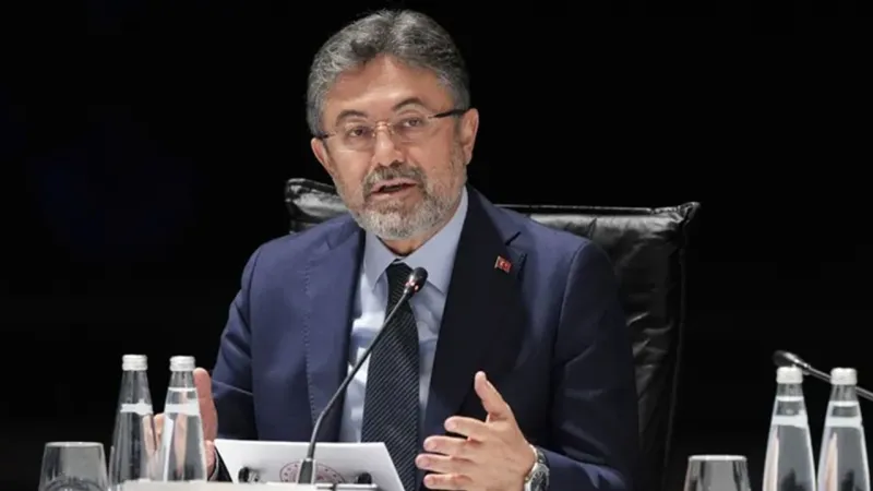 Zirai İlaçlara Reçete Şartı! Bakan Yumaklı'dan Şok Açıklama