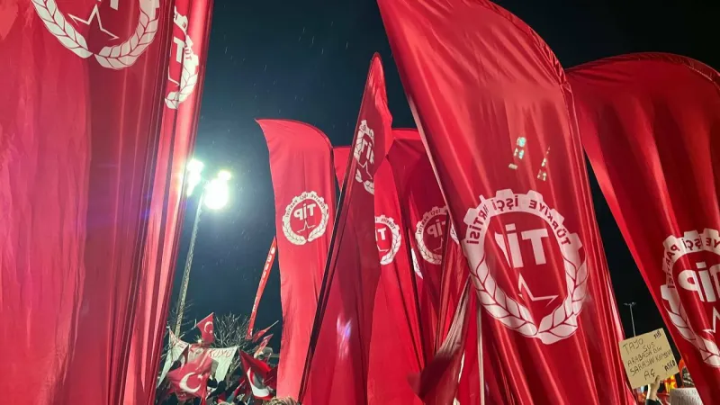 Bakırköy mitinginde gözaltı dalgası: Slogan atanlar hedefte