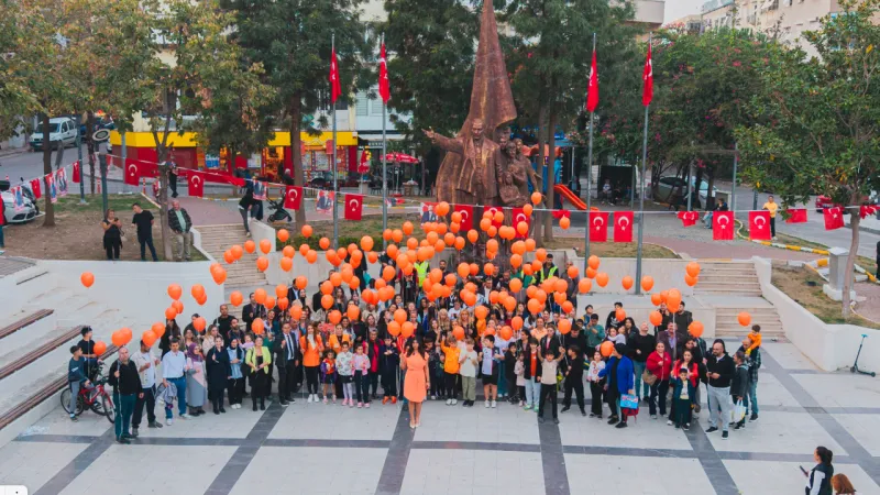 Balçova'da Lösemili Çocuklar İçin Umut Balonları Uçtu!