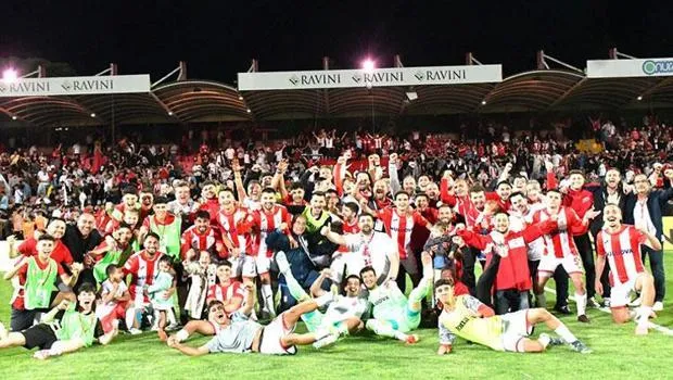 Balıkesirspor şampiyonluk için sahada!