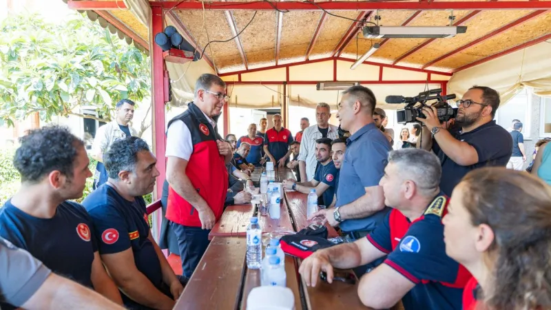 Başkan Tugay’dan ateş savaşçılarına prim sözü