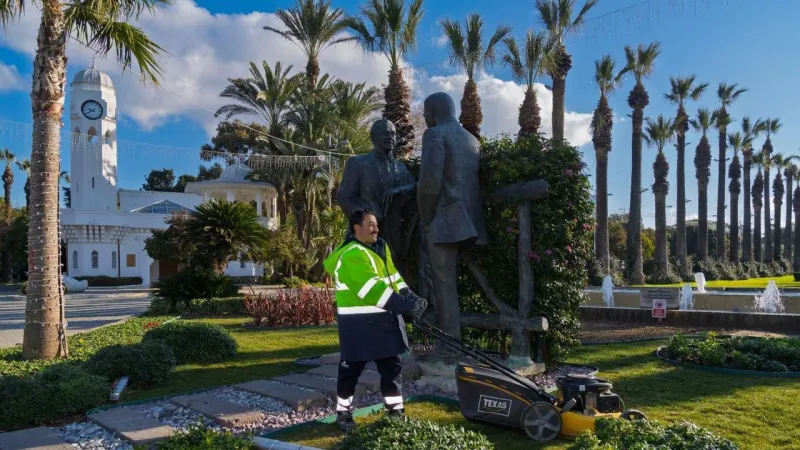 Başkan Tugay'dan 'Kültürpark' mesajı: Doğal ortam korunacak
