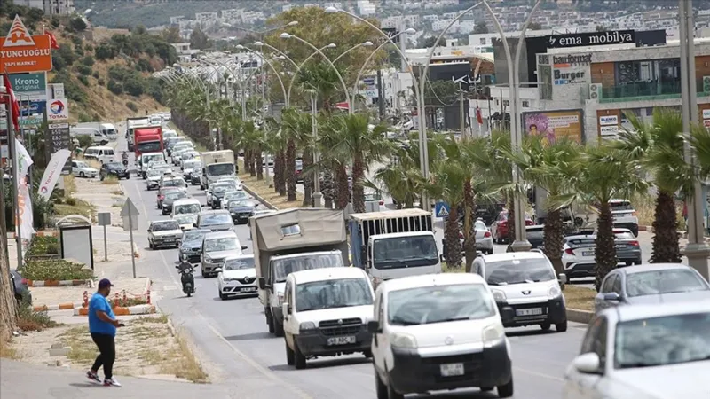 Bodrum’da bayram yoğunluğu: 50 bin araç giriş yaptı