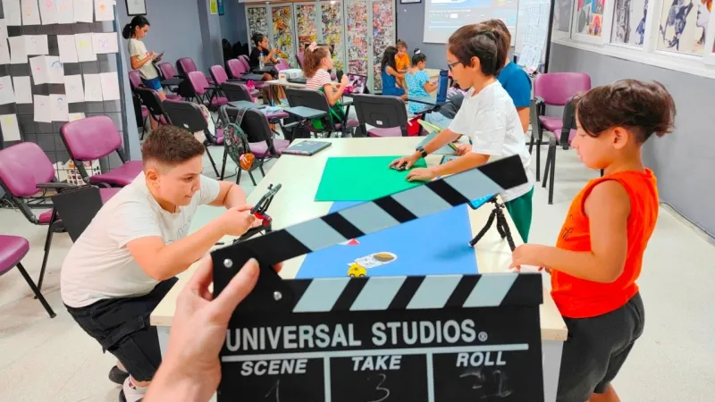 Bornova'da Çocuklar Film Yıldızı Oldu! Kendi Filmlerini Çektiler
