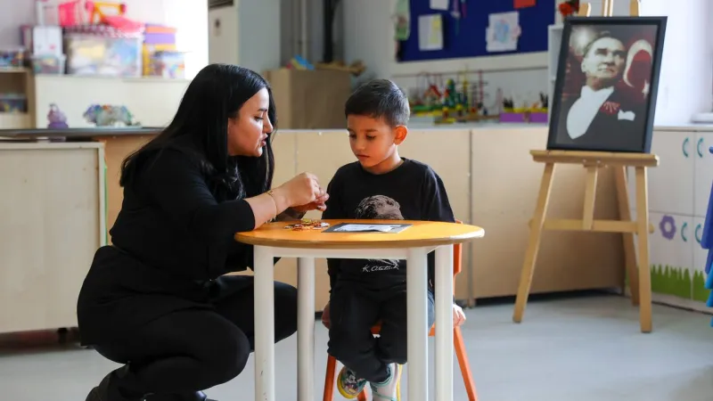 Buca'dan Duygulandıran Atatürk Anması: O Kısa Film Herkesi Ağlattı!