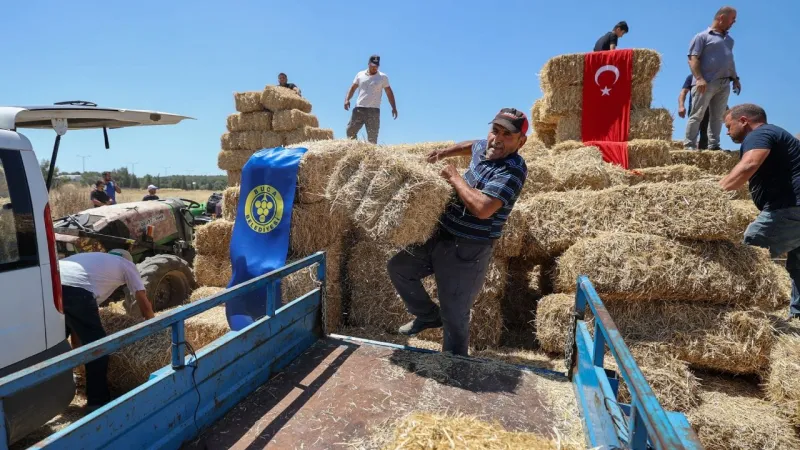 Buca'dan Üreticiye Can Suyu: Saman Desteği!
