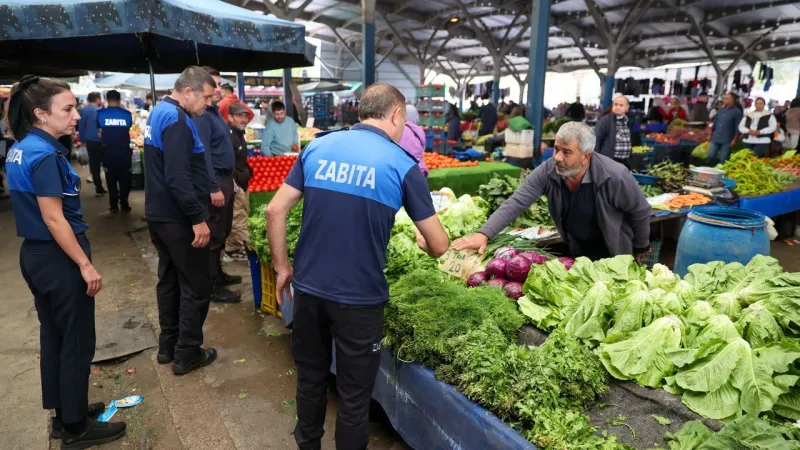 Buca Pazarlarında Şok Denetim! Zabıta Ne Aradı?