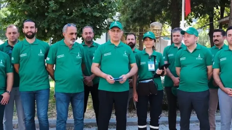 Cemil Tugay’dan İzmir’e çağrı: Geri dönüşüm evden başlamalı