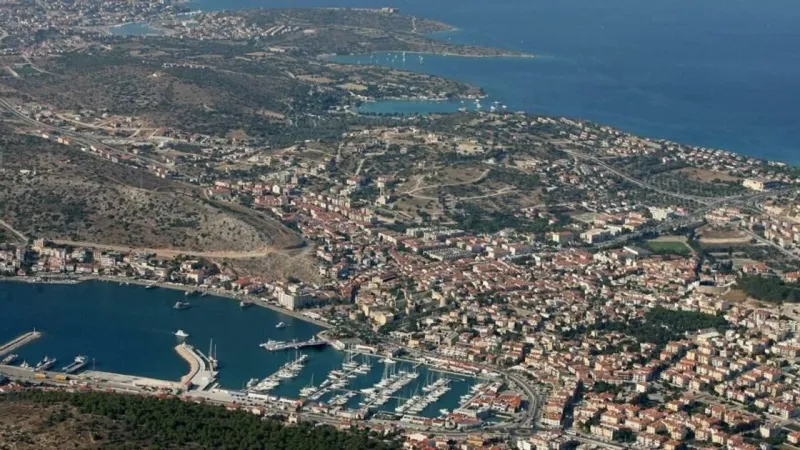 Çeşme Belediyesi 6 taşınmasını satışa çıkardı