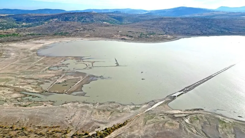 Çeşme'de su krizi: Su kullanımı kısıtlandı