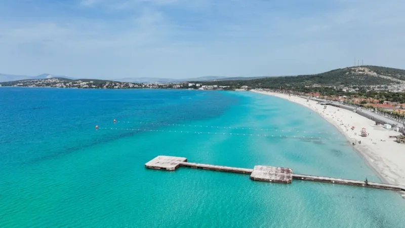 Çeşme'nin 14 plajında Mavi Bayrak dalgalanacak: İşte o plajlar