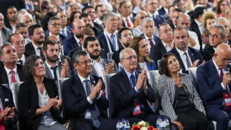 CHP kurultayına ilişkin iptal davasında mahkemeden yeni karar