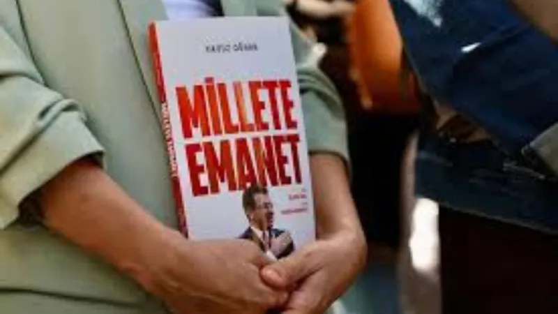 CHP'den Millete Emanet'e Destek! Kitap mı, Dayanışma mı?