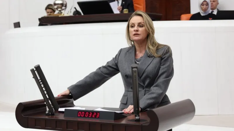 CHP'li Ösen'den Ekonomiye Sert Eleştiri: Bakanlar Umudu Kesti Mi?