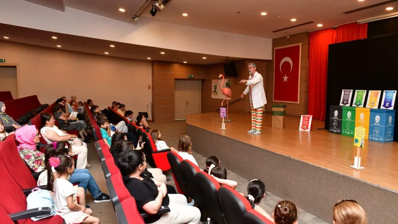 Çiğli'de miniklere özel etkinlik: Hem eğlendiler, hem öğrendiler