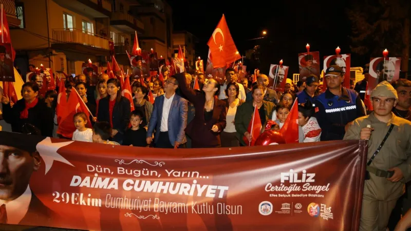 Cumhuriyet Bayramı Efes Selçuk'ta coşkuyla kutlandı