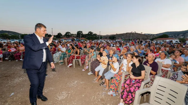 Dikili'de festival: Başkan Tugay'dan birlik mesajı