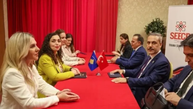 Fidan'dan Kosova Çıkarması! Balkanlar'da Neler Oluyor?