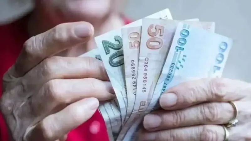Emekli maaşı promosyonu için yarış başladı: Vakıfbank, İş Bankası, TEB... hangi banka ne kadar promosyon veriyor?