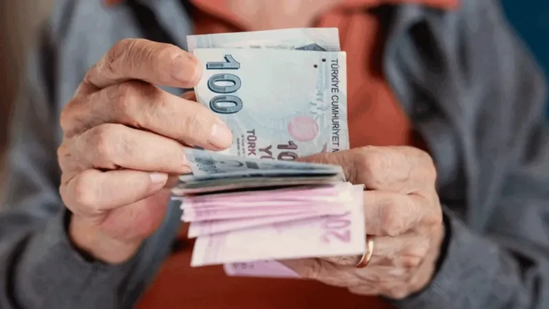 Emekliler Alarmda! Maaşlarımız Tehlikede mi? Bakan Işıkhan'a Sert Tepki!