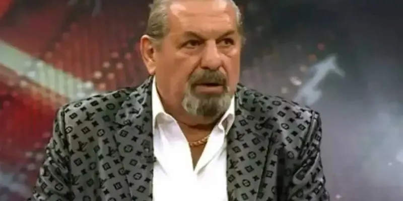 Erman Toroğlu "Fenerbahçe'nin bir yöneticisi söyledi" diyerek açıkladı