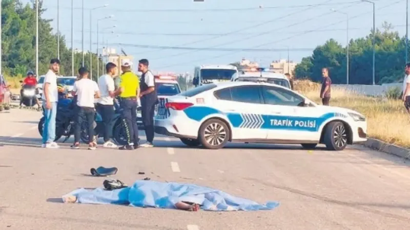 Erzincan’da feci motosiklet kazası: Nikah hazırlığındaki Ayşenur ve kuzeni hayatını kaybetti