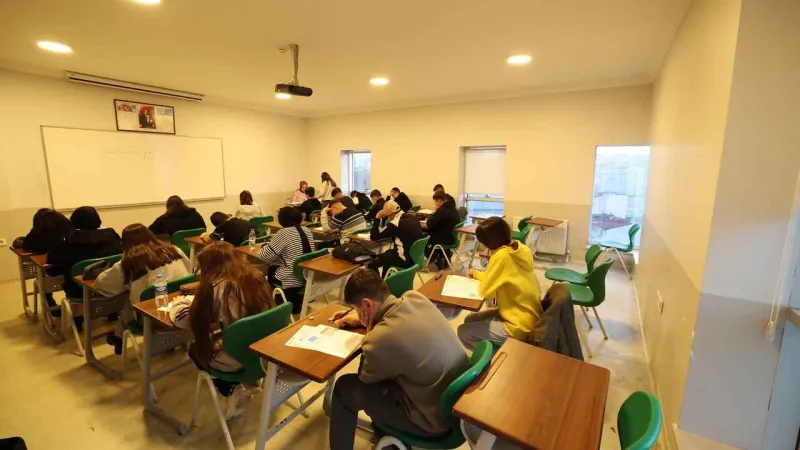 Esenyurt'ta kayyum yönetim, İBB Ders Atölyeleri'ni kapatıyor
