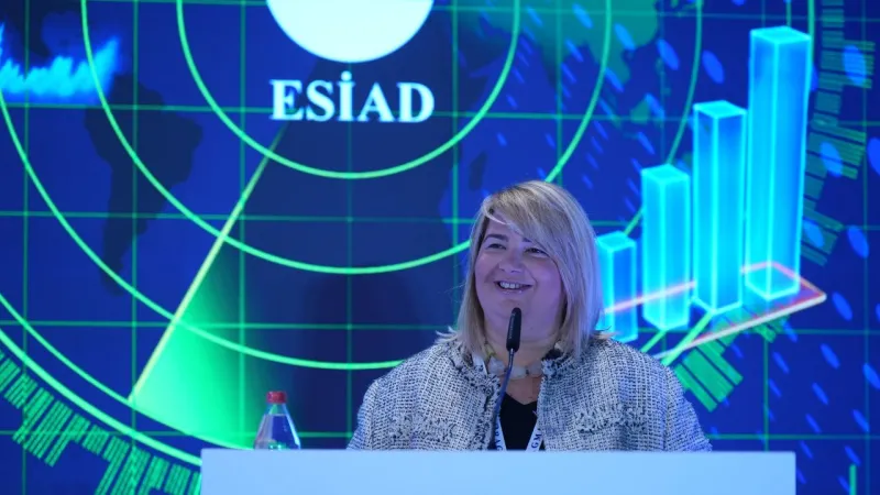 İzmir Savunma Sanayi Üssü mü Oluyor? ESİAD Zirvesi Cevap Arıyor!