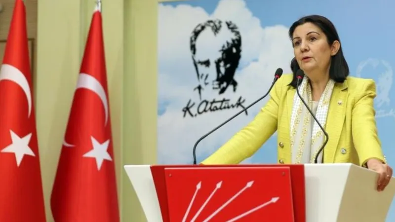 CHP'li Eski Vekil Lale Karabıyık Hayatını Kaybetti! Şoke Eden Ölüm