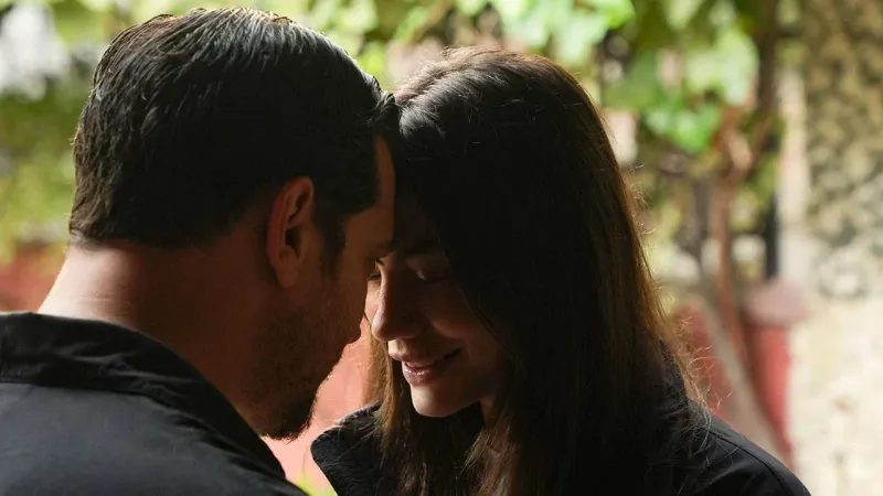 Eşref Rüya 24. bölümde neler oldu? Eşref muhbirin peşine düştü! Eşref Rüya son bölüm tek parça izle