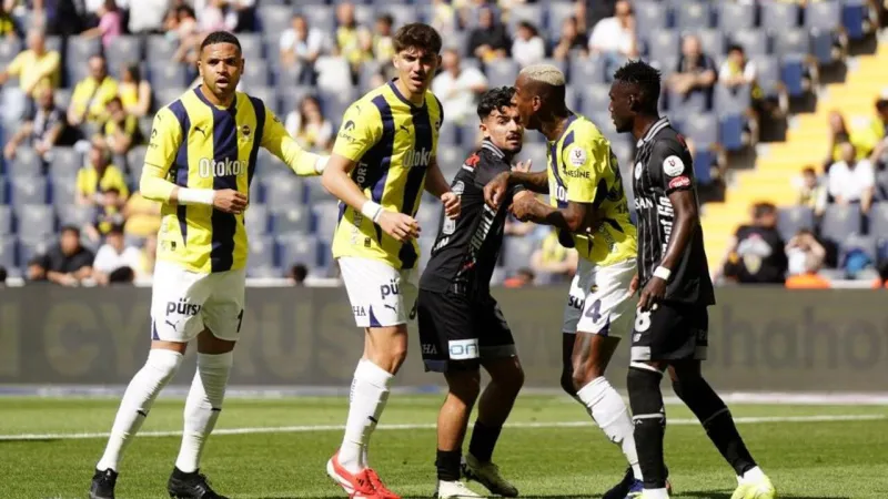 Fenerbahçe sezonu galibiyetle kapattı: 2-1