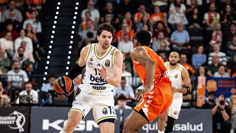 Fenerbahçe'ye Şok! Valencia Deplasmanında Farklı Yenilgi