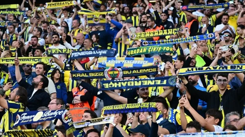 Fenerbahçe, yeni sezon kombine fiyatlarını açıkladı!