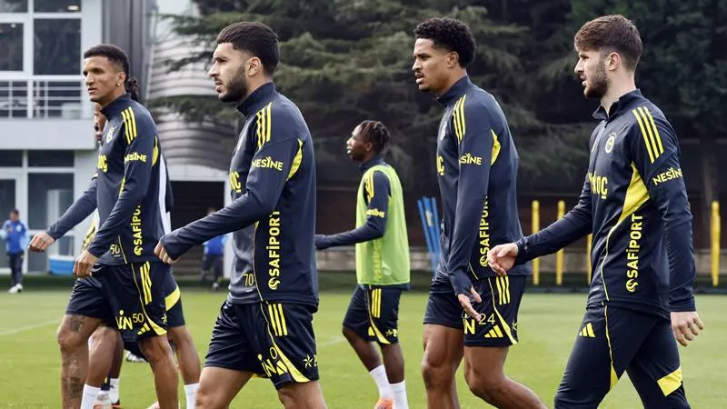 Fenerbahçe zirveden uzaklaşmak istemiyor