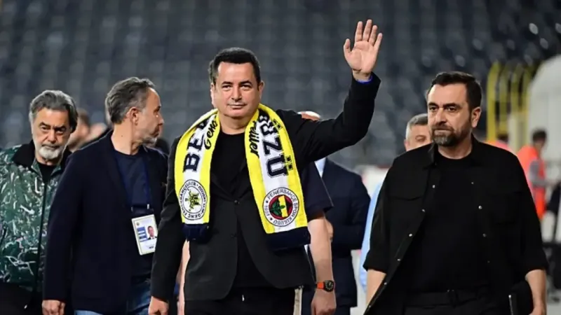 Fenerbahçe'de ayrılık: Acun Ilıcalı görevinden istifa etti