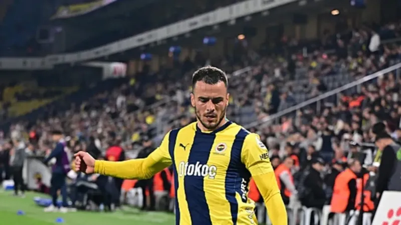 Fenerbahçe'de beklenen ayrılık! Eşyalarını topladı dönüyor...