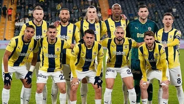 Fenerbahçe'de Şok Ayrılık! O Yıldız İsim Gidiyor Mu?