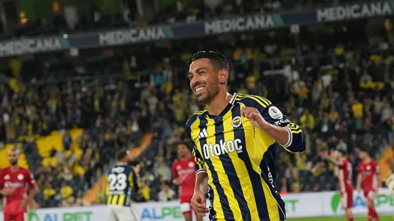 İrfan Can ve Cenk Tosun Fenerbahçe'den Ayrılıyor Mu? Şok Açıklama!