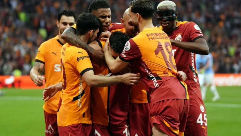 Galatasaray sezonu galibiyetle tamamladı: 2 - 0