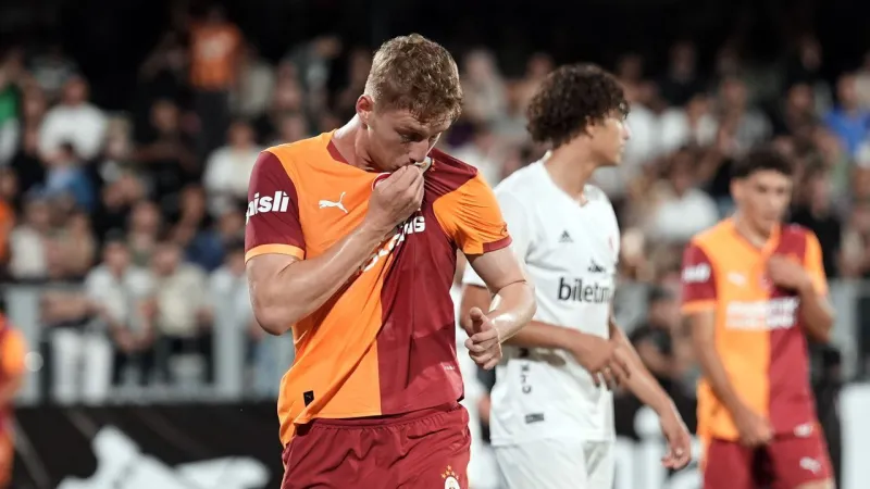 Galatasaray'da iç transfer hamlesi: Genç futbolcunun sözleşmesi uzatıldı