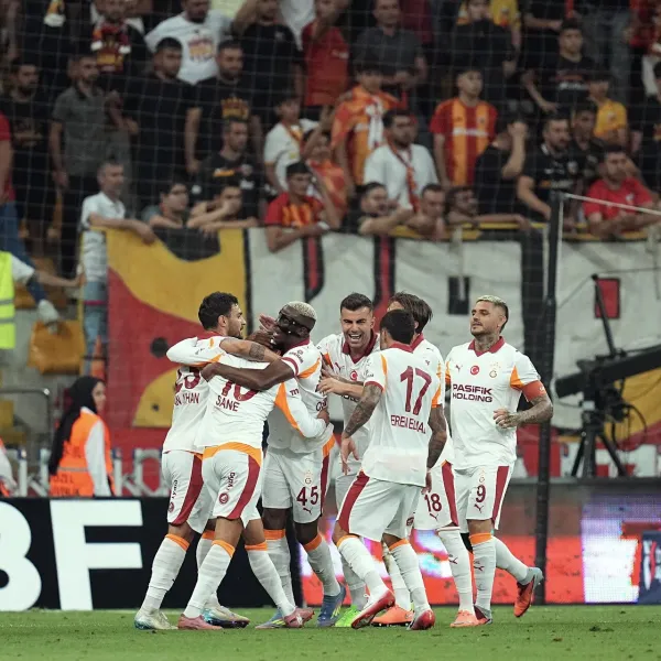 Galatasaray'ın rakibi Ajax!