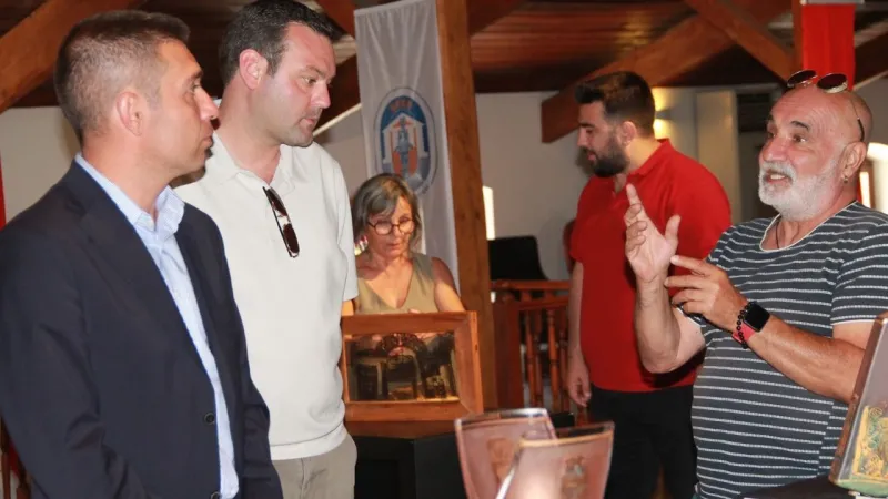 Geçmişe selam, geleceğe iz: Camda Antik Ege Koleksiyon Sergisi Efes’te