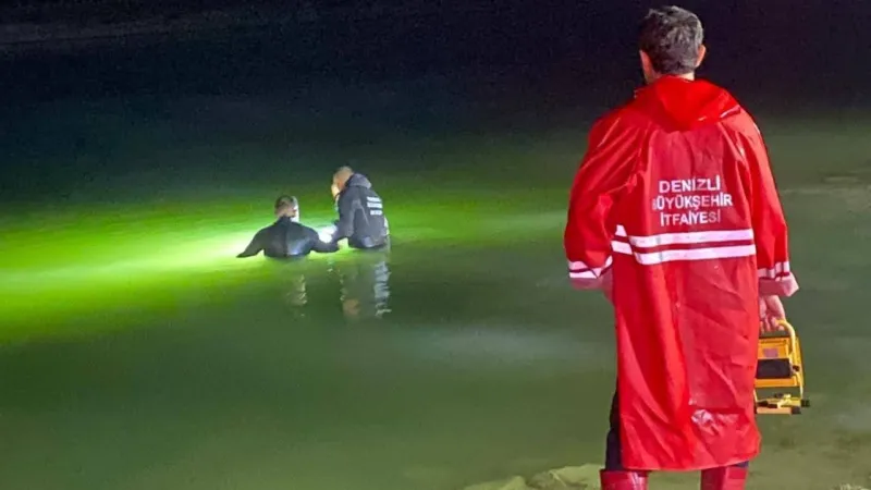 Gölete düşen adamdan acı haber: Cansız bedeni 4 saatte bulundu