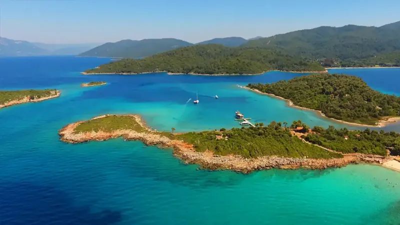 Gören Bali sanıyor: Ne İzmir ne de Aydın, Ege'de kralların tatil yaptığı bir ada